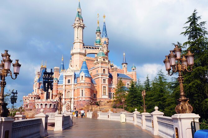 Disneyland or Disneysea 1-Day Admission Ticket From Tokyo - Pickup and Transportation Details