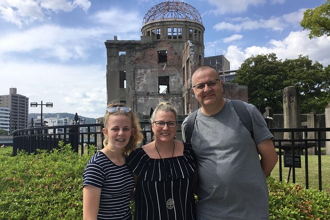 Hiroshima / Miyajima Full-Day Private Tour With Government Licensed Guide - Traveler Experiences