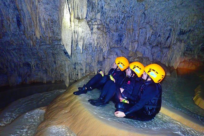 [Okinawa Miyako] Mysterious! 'Ryugu Miyagi' Exploring! Pumpkin Limestone Caving - Ryugu Miyagi: A Mysterious Cave Exploration